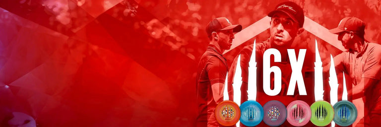 et sammenklippet billede af disc golferen Paul McBeth med teksten "6x" henover nogle af hans discs